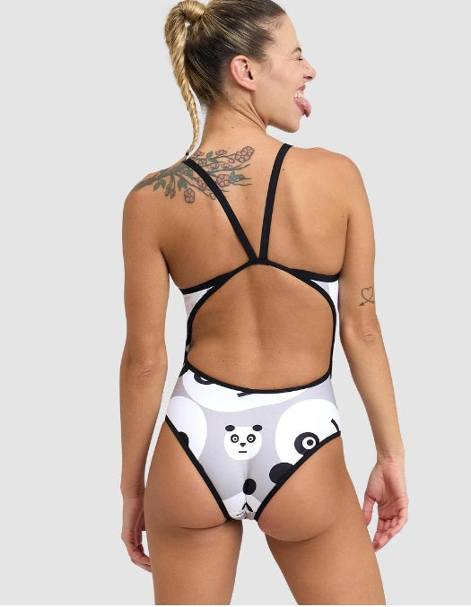 Arena Crazy Panda One Piece
