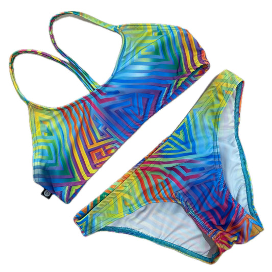 Rippled Effect Womens Two-Piece: Lumo Geo